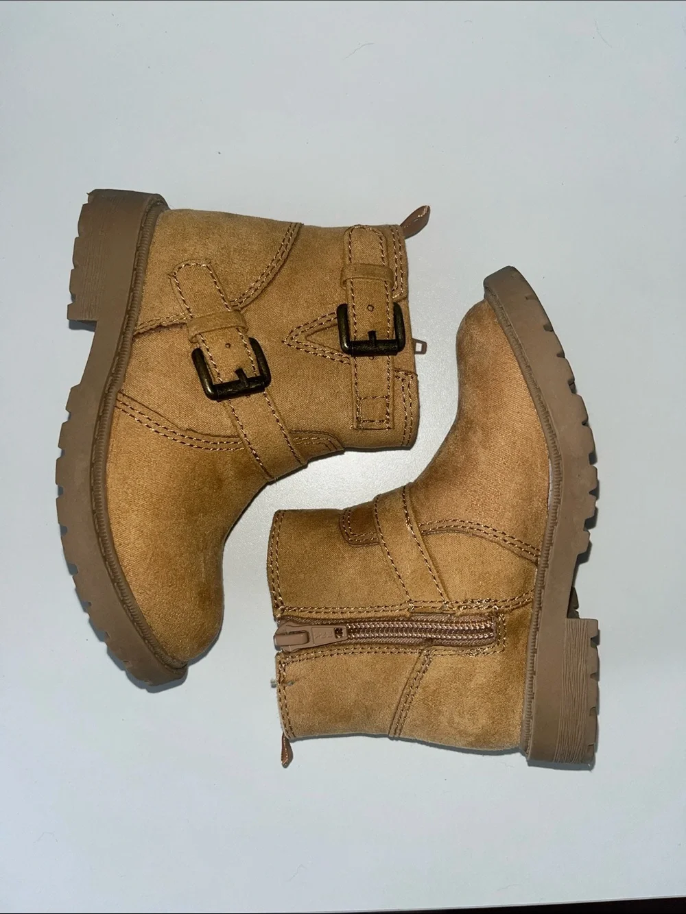 Old Navy set four